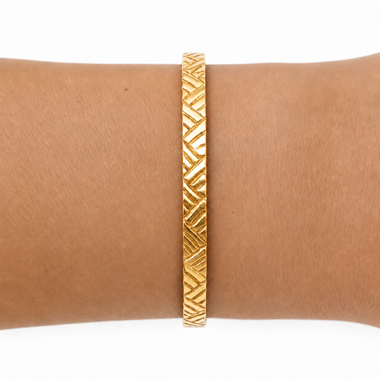Weave cuff bracelet