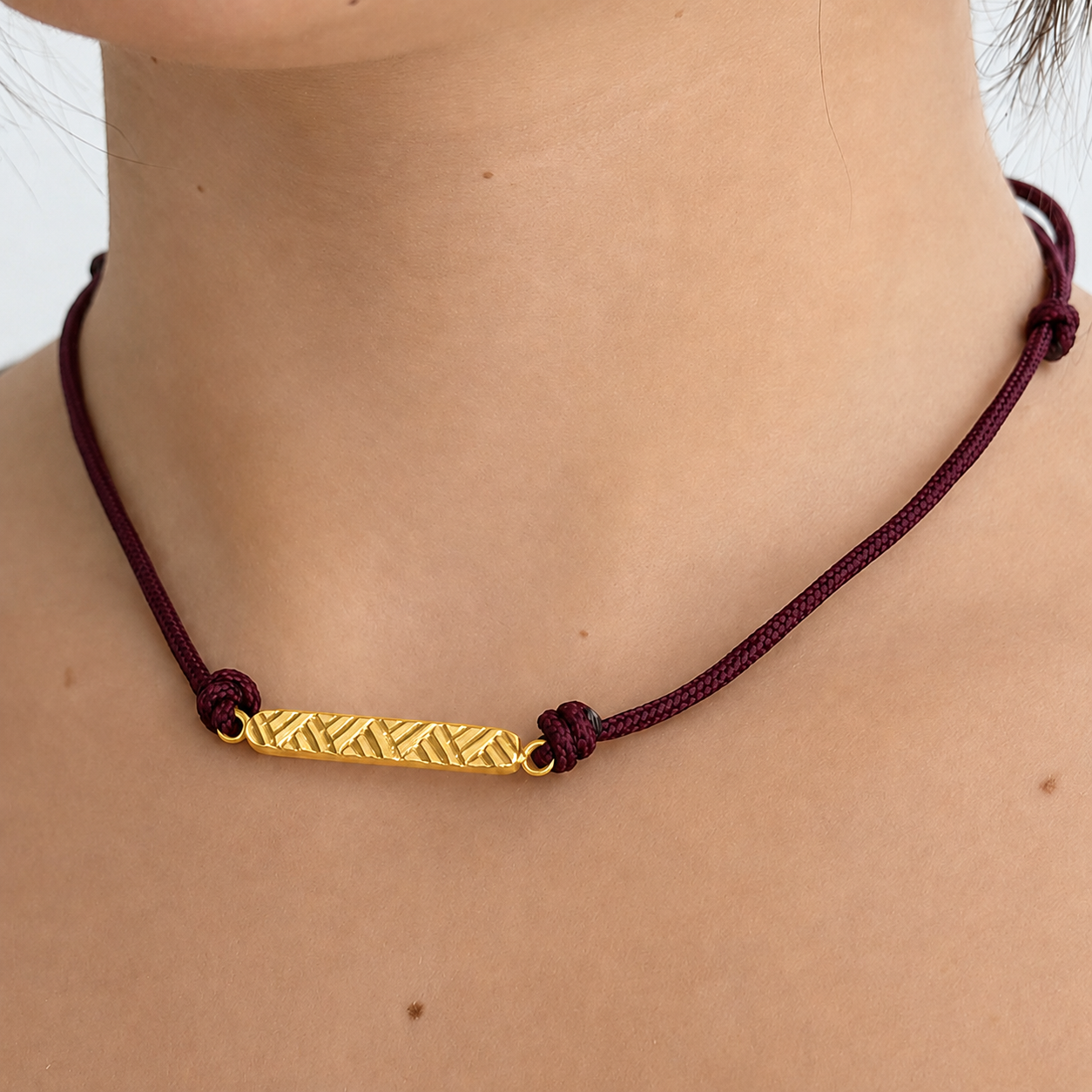 Weave cord necklace