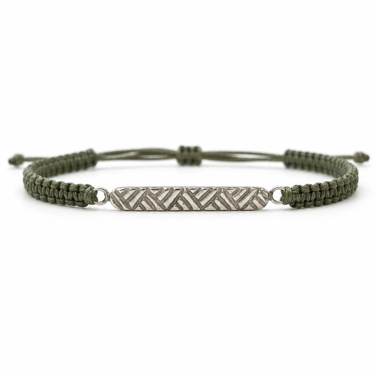 Weave macrame bracelet