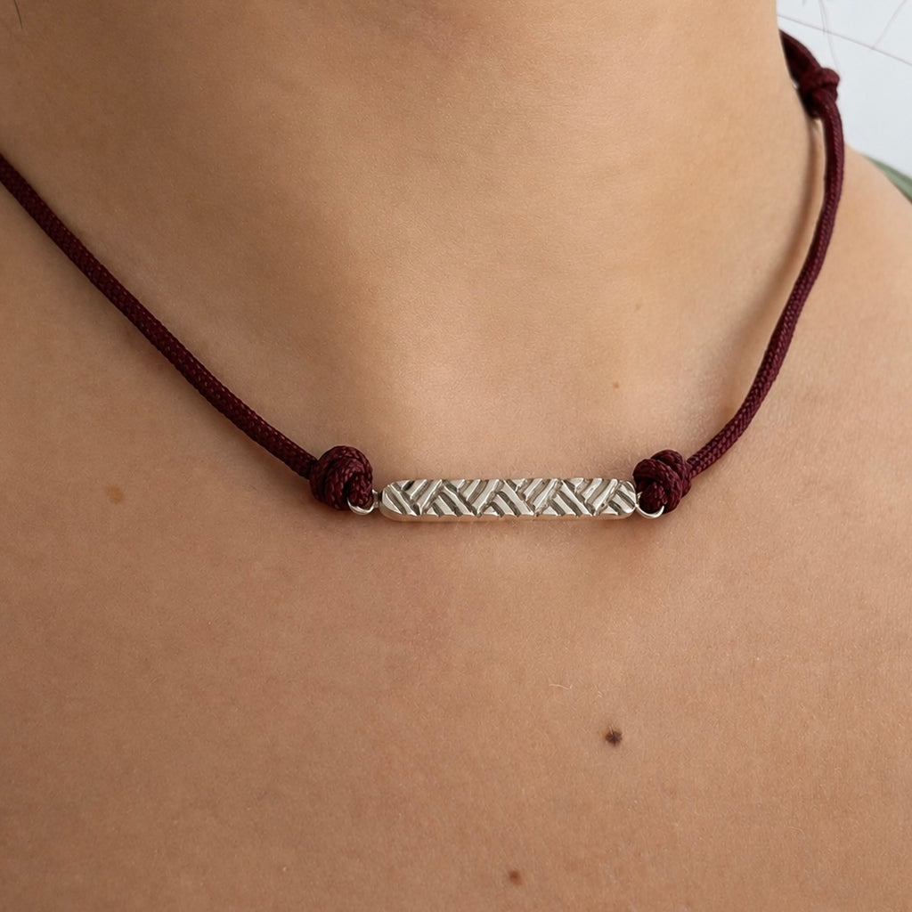 Weave cord necklace