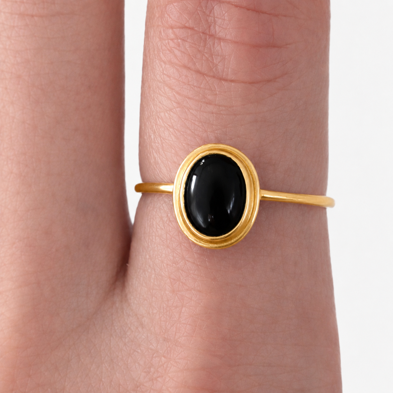 Nyx ring